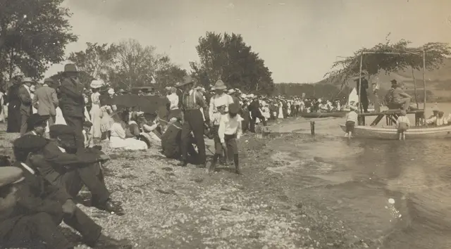 Picnic crowd on the shore at Katepwa